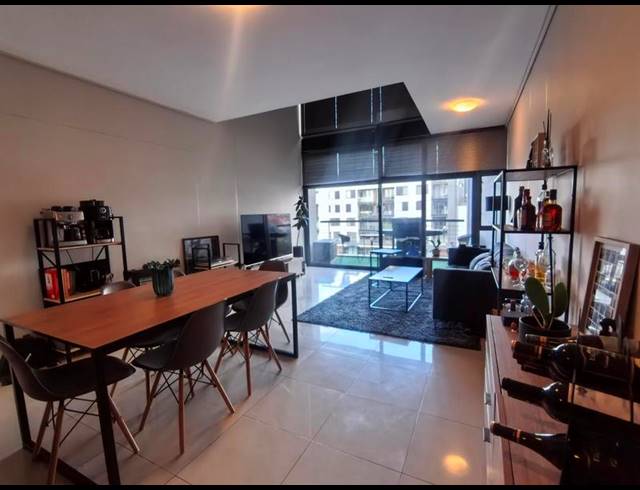 2 BEDROOM PROPERTY TO RENT IN GREEN POINT UPPER